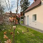 Om Yoga Center * Slovenska Bistrica