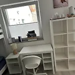 Om Yoga Center Slovenska Bistrica